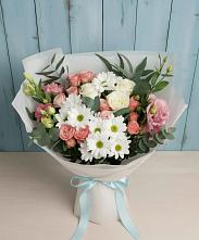 Букет цветов из:  Розы, Лизиантусы и Хризантемы в Алхан-Кале