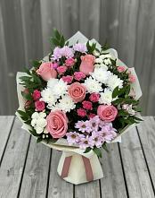Букет цветов из:  Альстромерии, Гвоздики, Розы и Хризантемы #REPLACE_PRED# Алхан-Кале